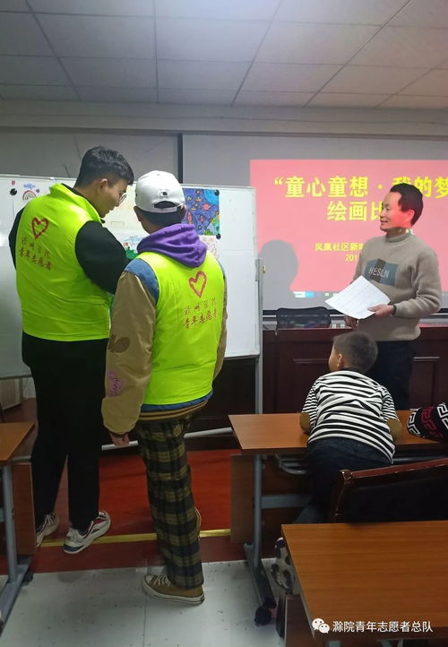 畫筆舞動暖銀齡 美院學子以藝術之光服務社區老人